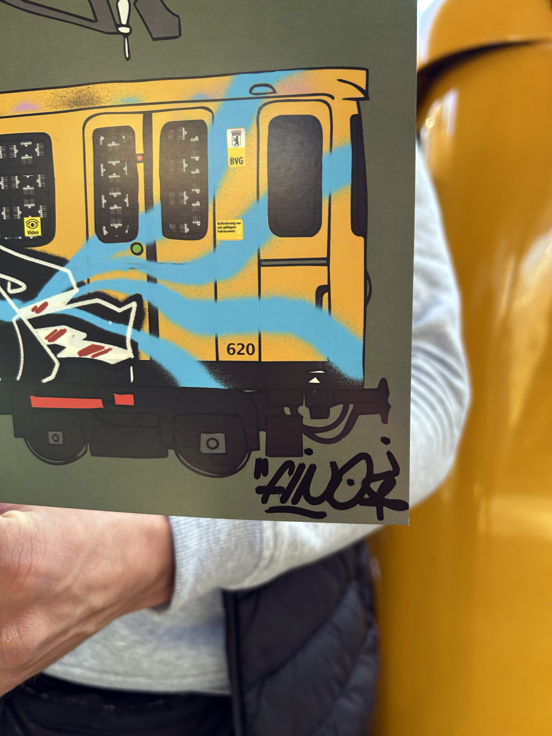 "Verkehrsgelb RAL 1023"